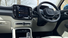 Volvo XC40 2.0 B3P Ultra Dark 5dr Auto Petrol Estate